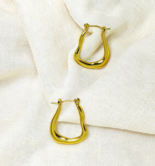 Bee Charm Heart Hoop Earrings