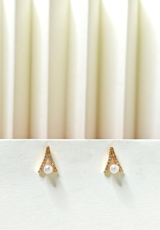 Front view of earring