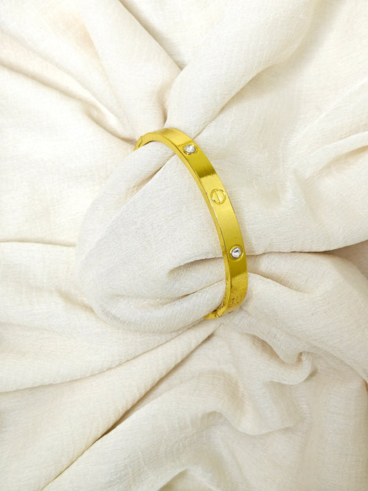 Gold Crystal Clover Line Bangle