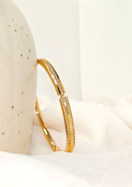 Gold Mixed Shape Crystal Line Bangle
