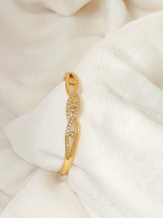 Gold Twist Infinity Crystal Bangle